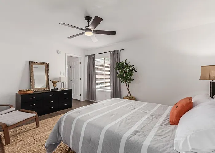 Apartment Charming 3b2b Oasis *